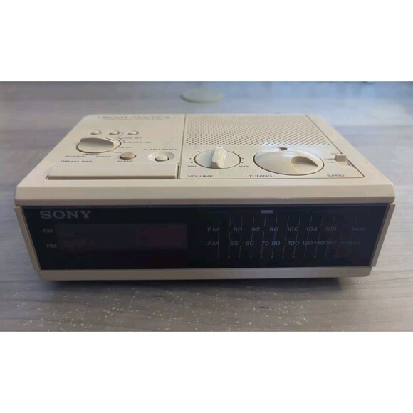 Sony Dream Machine Alarm Clock Radio AM/FM Digital ICF-C2W - Picture 8 of 8